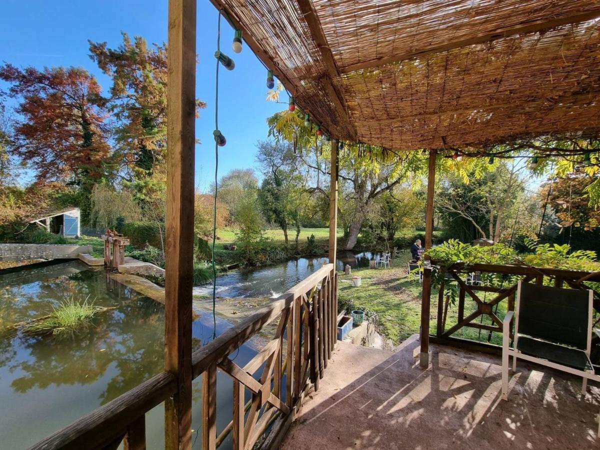 Вілла La Roulotte Du Moulin De Palet Bauge-en-Anjou Екстер'єр фото